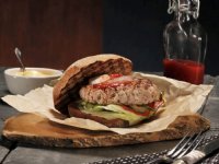 Kalfsvlees in duikvlucht, bodem nog niet in zicht