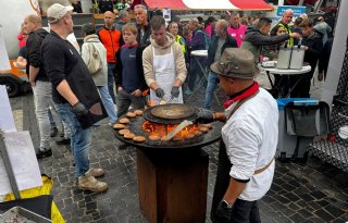 Proeven%2C+praten+en+verbinden+tijdens+Ontmoet+de+Boer%2Dmarkt
